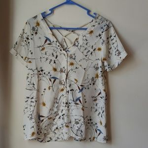 Summer Flower Blouse With cut out back